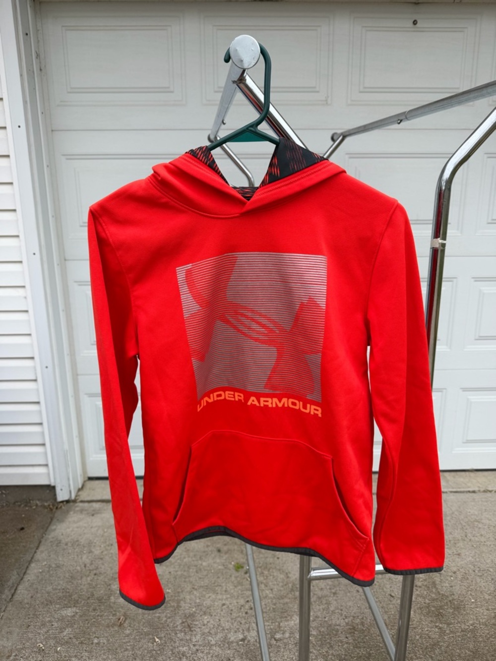 Under Armour Hoodie Youth Extra Large Excellent Condition